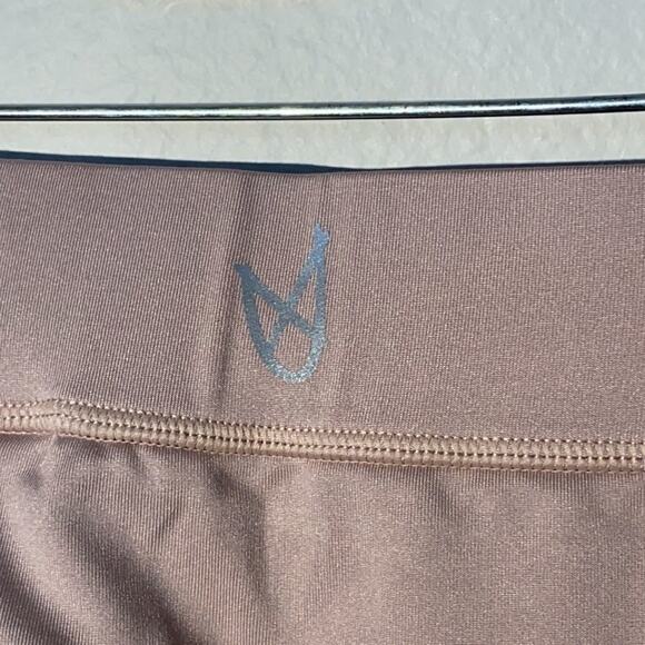 NWT Minkpink pale pink and gray crop leggings XS - Picture 7 of 12